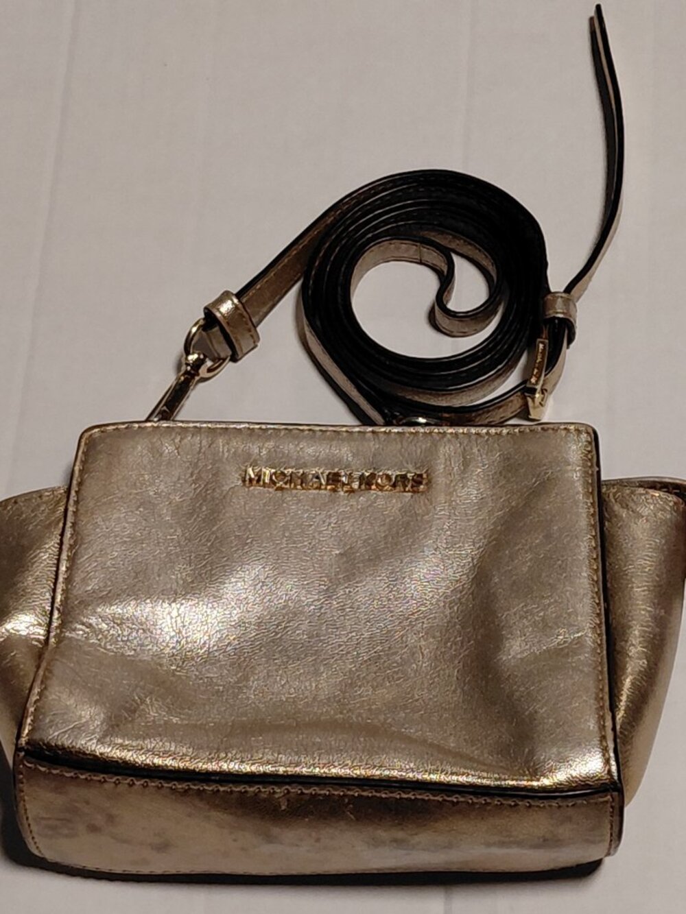 Michael Kors Selma Small Gold & Metallic Crossbody / Shoulder Bag